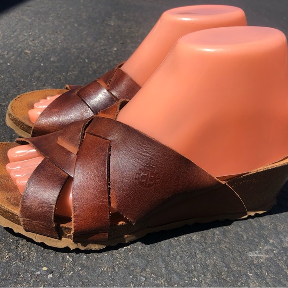 Yokono Women's  Brown Leather Cork Wedge Slip On  Crisscross Sandals Size 39/8.5 - Picture 4 of 14